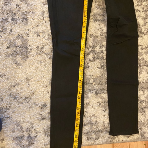 J Brand Black Skinny Jeans - Picture 9 of 9